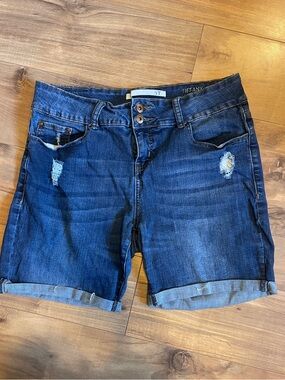 !it jeans Dark Blue Distressed Roll-Cuff Denim Shorts